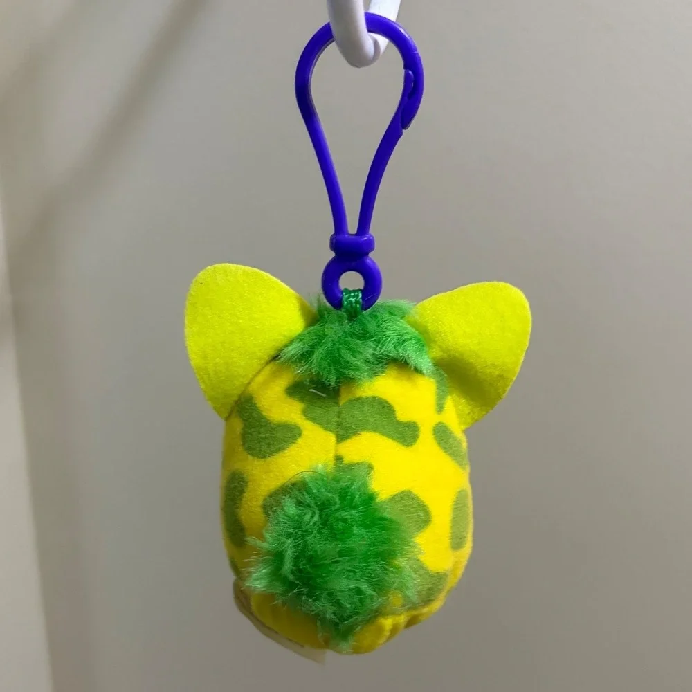 Vintage Furby McDonalds Clip-On Plush Keychain Yellow Green Tiger Electronics